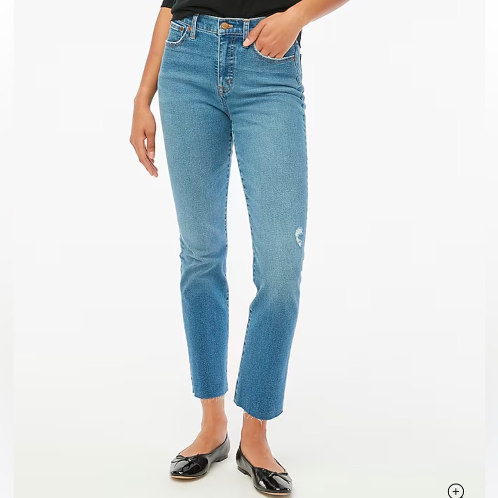 NWT J Crew Essential Straight Jean